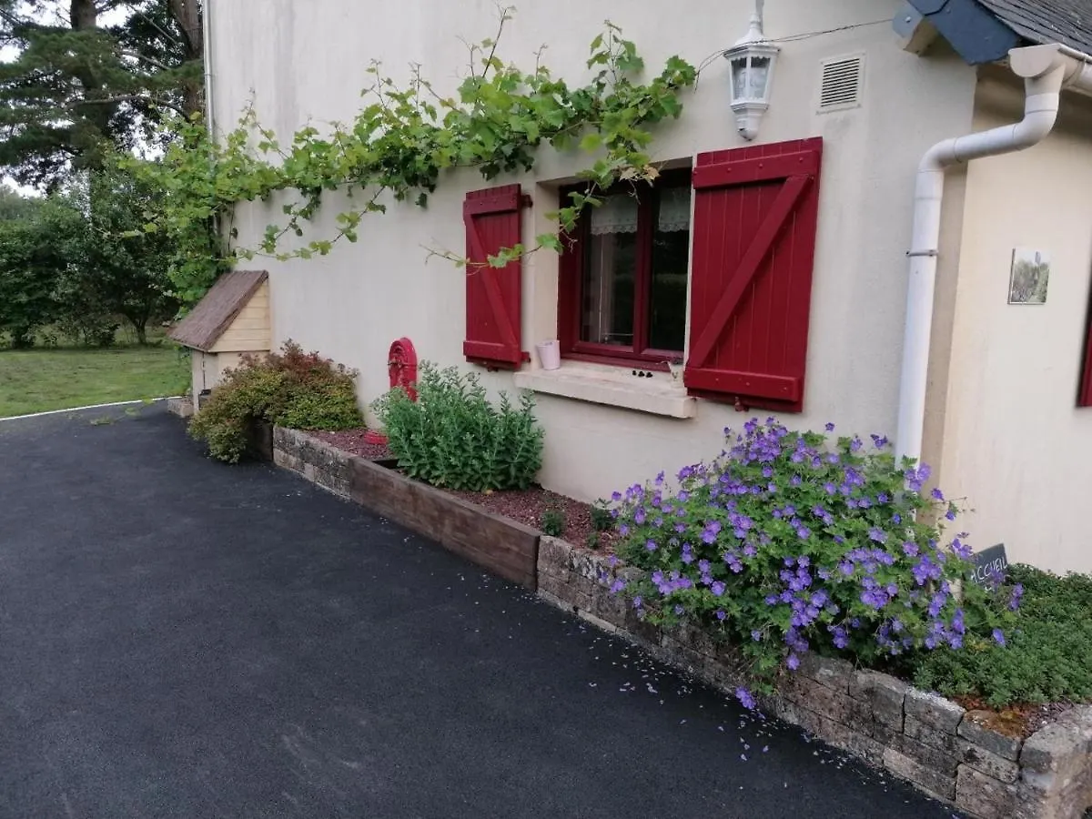 Mme Teurtroy, Chambres d'Hôtes La Prairie Gouesnach Alojamento de Acomodação e Pequeno-almoço